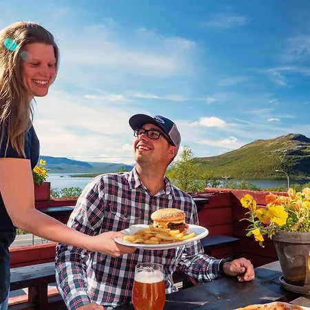 Kilpisjaerven Retkeilykeskus Kilpisjärvi